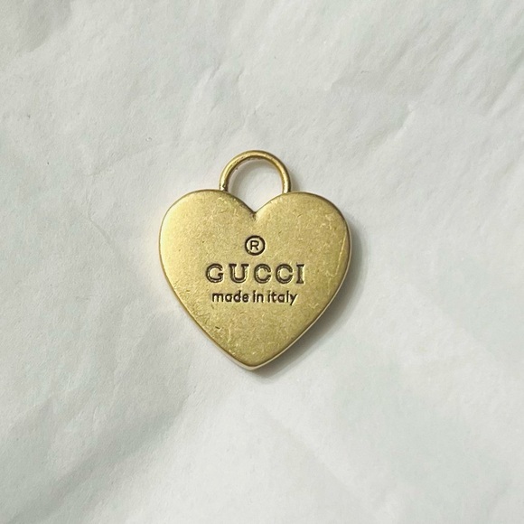 Gucci Heart Zipper Pull in Brushed Gold Tone Repurposed - Picture 1 of 3
